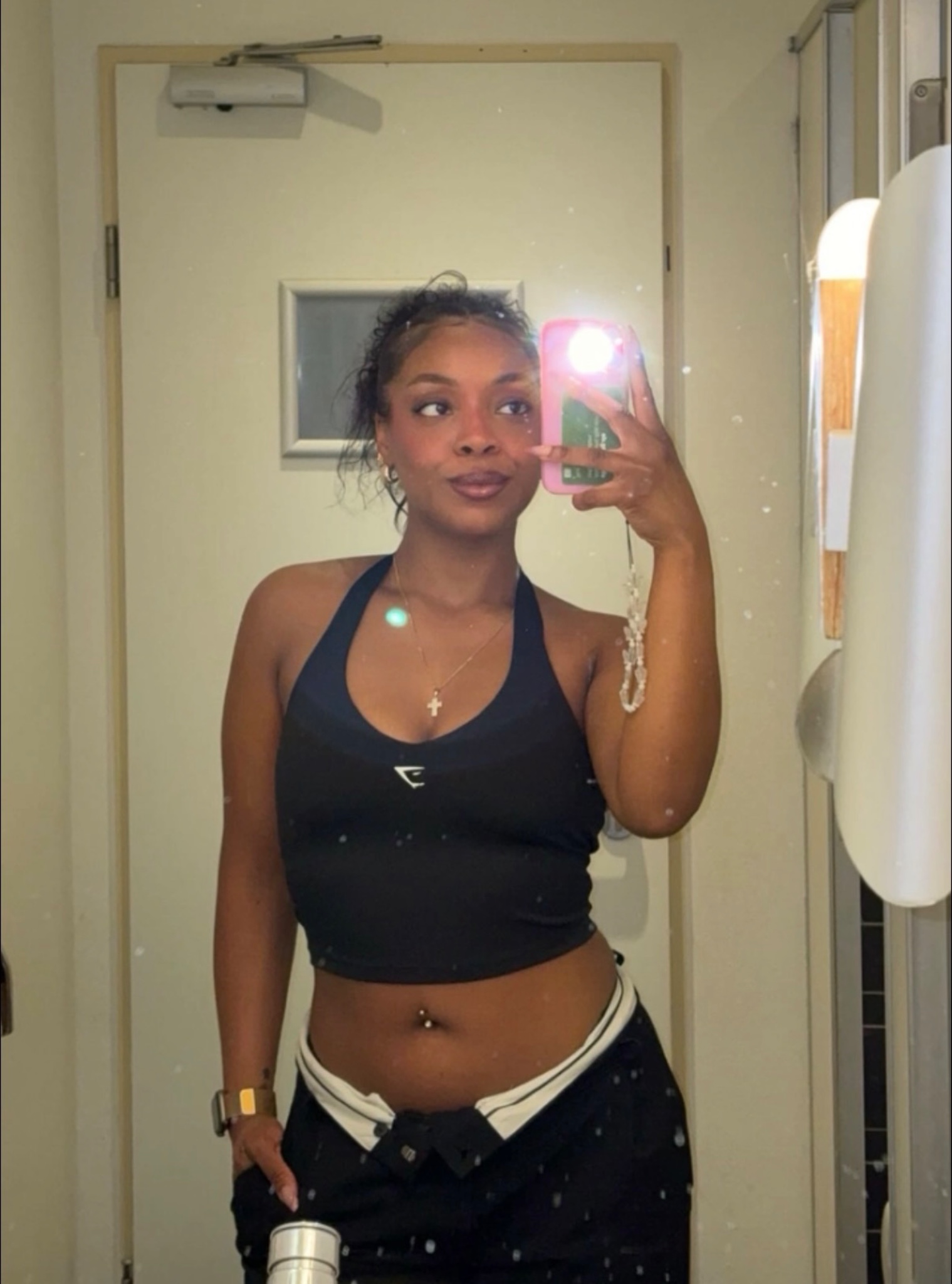 Ebonyquenn777